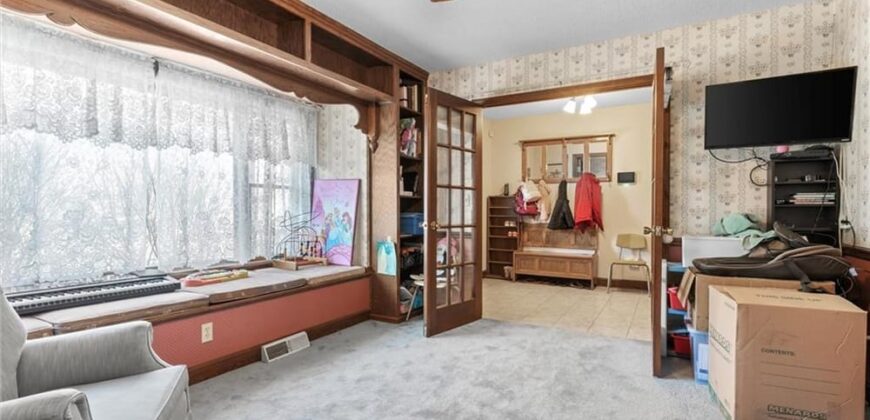 Single Family Residence